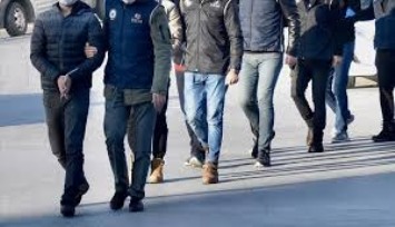 İzmir dahil 10 ilde 178 milyon liralık vurgun yapan şebekeye operasyon: 48 kişiye gözaltı