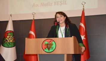 Manisa Barosu'na ilk kadın başkan: Av. Sevgi Başak Yeşil Malay seçildi
