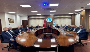 Zeytinde rekolte yüksek, üreticiden alımlar devam ediyor