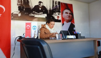 Başkan Sengel makamını nöbet alanına taşıdı