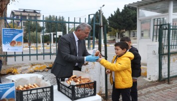 Güzelbahçe Belediyesi’nden çocuklara okul sürprizi