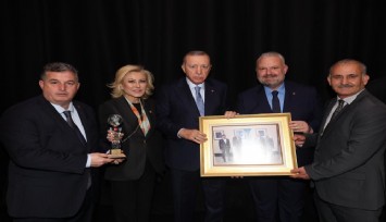 İzmir'e büyük gurur: Menemenli çömlek ustasında UNESCO ödülü