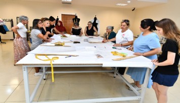 Kadın dostu kent İzmir: Kadın Dayanışma Merkezleri’nde çok yönlü çalışmalar yapılıyor