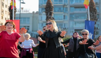 Konaklı kadınlar açık havada zumba ile stres attı