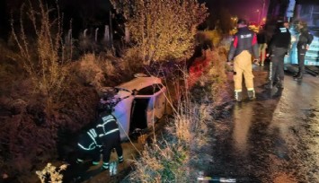 Kütahya’da otomobil sulama kanalına devrildi: 1 yaralı