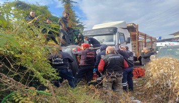 Manisa'da kontrolden çıkan otomobil refüjden aşağıya uçtu: 1 yaralı