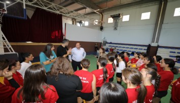 Menderes'te Görece Spor Salonu yenilendi