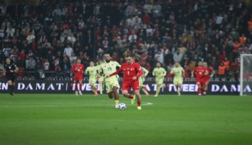 Milli Takım UEFA Uluslar Ligi’nde Grup liderliğini korudu: Galler ile golsüz berabere kaldı