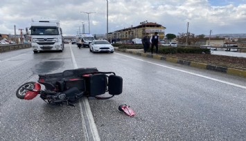 Otomobil üç tekerlekli elektrikli bisiklete çarptı: 1 ağır yaralı