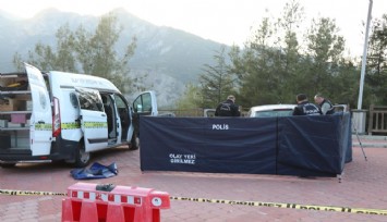 Pamukkale Üniversitesi'nde görevli doktor, kendine ilaç enjekte ederek canına kıydı