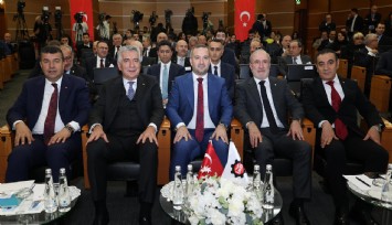 TCMB Başkanı Karahan: '2025 yılı sonunda enflasyonu yüzde 21’e indirmeyi hedefliyoruz'