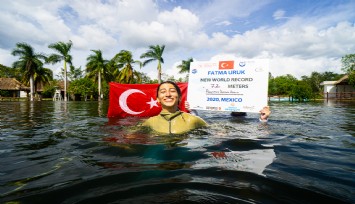 Üç günde üç dünya rekoru kıran İzmirli Uruk, 'yeniden' dedi