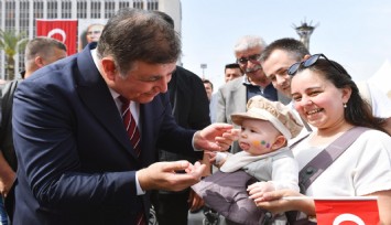 Anne Kart yüzleri güldürüyor: İzmirli anneler uygulamadan memnun