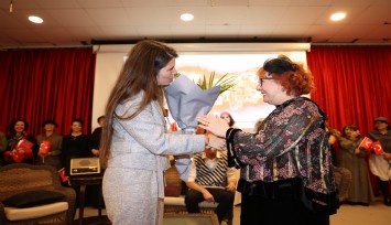 Başkan Denizli'den kadın vurgusu: Kazanımlara sahip çıkacağız
