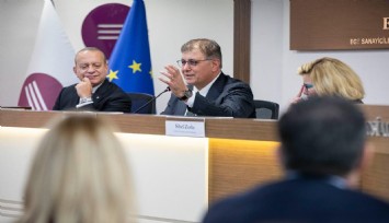 Başkan Tugay'dan kredi çıkışı: Kredi verseler de vermeseler de yapacağız