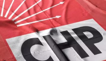 CHP Foça İlçe Başkanı Mehmet Suat Yılmaz ile ilçe yönetimi görevden alındı