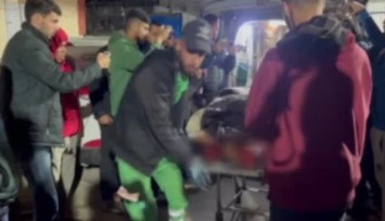 İsrail, Gazze’de sivillerin sığındığı binayı vurdu: 3’ü çocuk 14 ölü