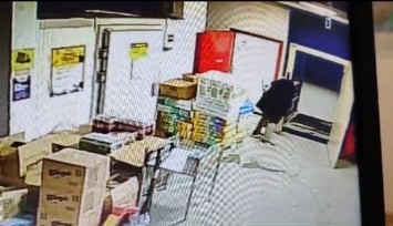Korku dolu anlar market kamerasına yansıdı : Bindiği asansörün kabini düştü
