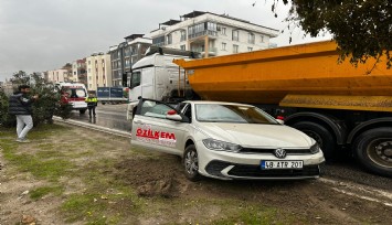 Milas'ta tırın otomobile çarpmıştı: O anlar güvenlik kamerasına yansıdı