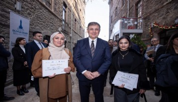 Roman gençler, Meslek Fabrikası’ndan mezun oldu