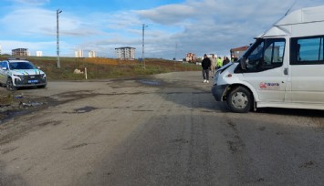 Samsun’da servis ile otomobil çarpıştı: 10’u öğrenci 15 yaralı