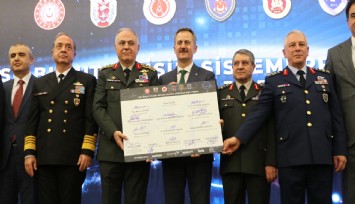 Savunma Sanayii Başkanı Görgün duyurdu: Çelik Kubbe’nin en önemli altyapılarından birisi için imzalar atıldı
