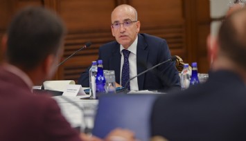 Bakan Şimşek kredi kartına taksit iddialarına cevap verdi