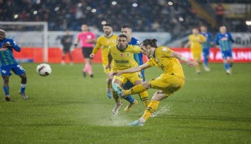 Fenerbahçe ikinci yarıda güldü: 1-3