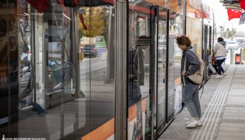 İzmirliler Çiğli Tramvayı'nı çok sevdi