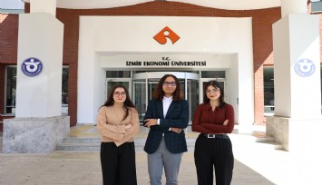 Çevirmenler Yarışmasına ‘İzmir Ekonomi’ damgası