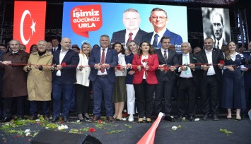 CHP Urla Belediye Başkan adayı Balkan'dan seçim ofisi açılışı