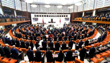 Emekliye 3 bin TL ikramiye mecliste kabul edildi