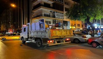 İzmir’de 'siyasi temizlik': Adayların o afişleri kaldırıldı