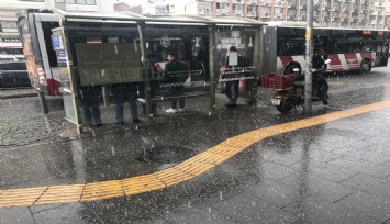 İzmir’e dolu sürprizi