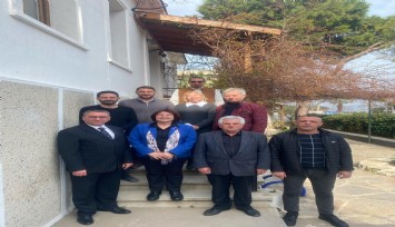 Karaburun’daki son mecliste, AK Parti Grup Başkan Vekili Gökhan Turamanlar tarihi çağrısı iz bıraktı