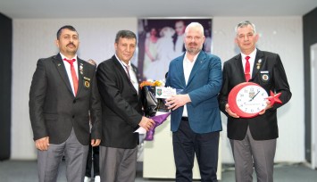 Menemen'de ilk iftar şehit aileleri ve gazilerle