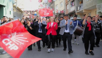 Nilüfer Çınarlı Mutlu'dan yerel seçim mesajları: 31 Mart’ta sandıkları patlatalım