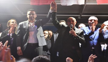 Soyer'den Yıldız'a övgüler: Çok şanslısınız. Böyle pırlanta gibi bir çocuk