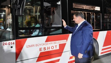 Başkan Tugay bayramlaşma programına ESHOT ile başladı