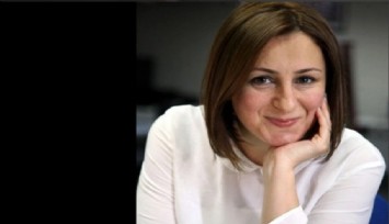 Elif Demirci İşleğen İzmir Büyükşehir Belediyesinin Basın Danışmanı oldu