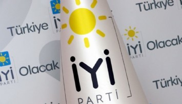 İYİ Parti Genel Başkan Yardımcısı Aydemir partisinden istifa etti