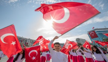 İzmir’de 23 Nisan coşkusu kentin dört bir yanını saracak