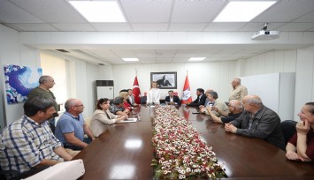 Konak Belediyesi'nden işçilere müjde: ''Sözleşme imzalandı, sosyal yardımlara yüzde 140 zam yapıldı''