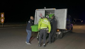 Uşak'ta yayaya 2 otomobil çarptı: Yaya hayatını kaybetti
