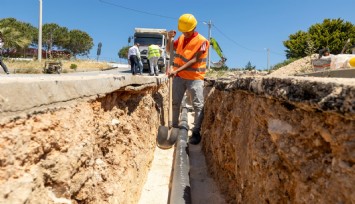İzmir Büyükşehir Belediyesi Çeşme'nin içme suyu sorununa neşter vuruyor