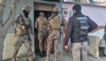 İzmir'de zehir tacirlerine helikopterli operasyon: 64 kişiye gözaltı