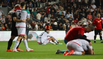 Karşıyaka ve Bornova 1877, play-off’a veda etti