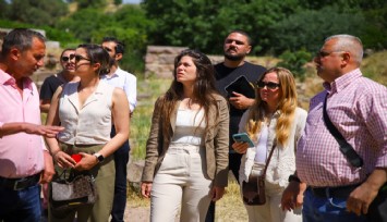 Kazı alanlarını ziyaret eden Başkan Denizli;  Tarihi ve kültürel miraslarımıza sahip çıkacağız
