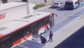 Yaşlı kadın tırın altında can vermişti: O anlar kameraya yansıdı