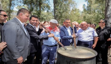 Genel Başkan Özel’den Başkan Önal’a övgü